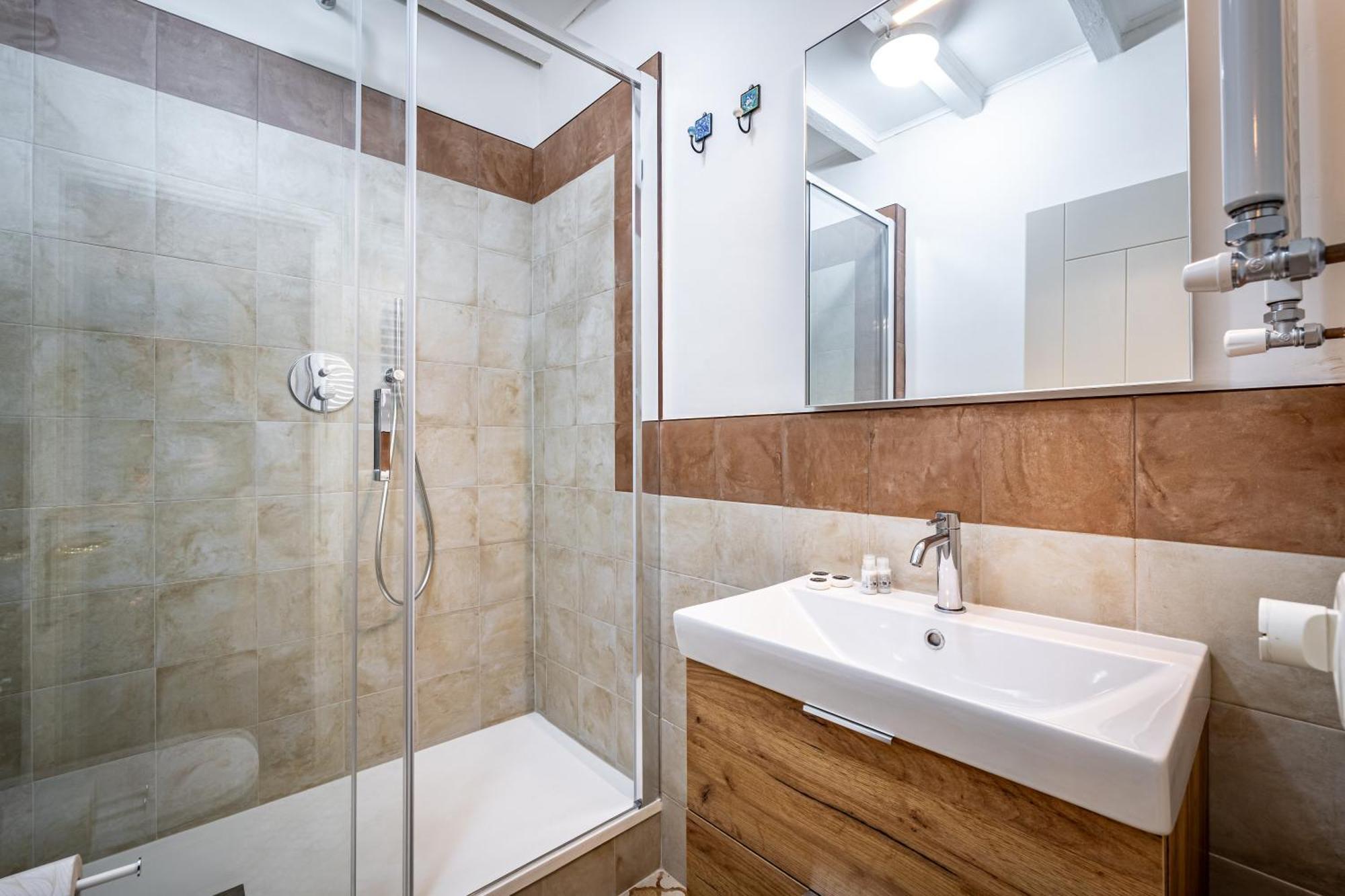Roommo Viola Флоренция Экстерьер фото
